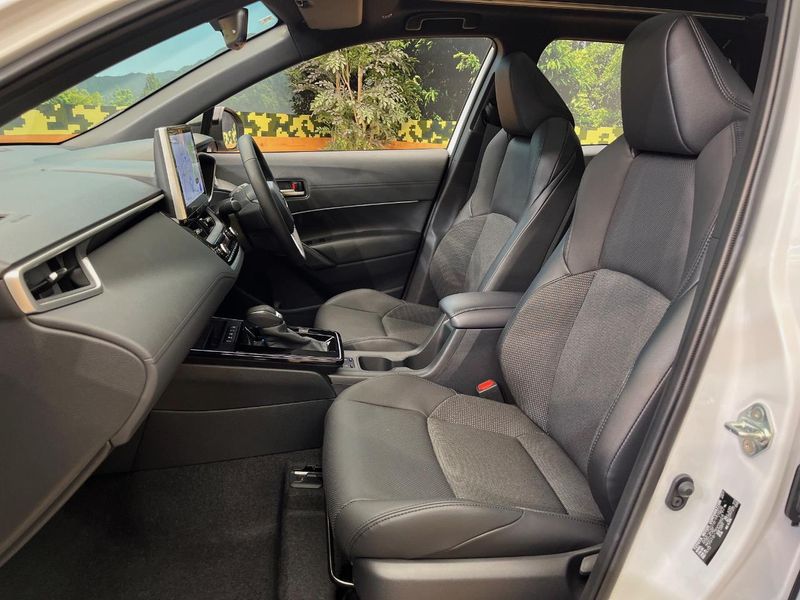 2025 Toyota Corolla Cross 6AA-ZVG16 (UW-6a19053a9a83c)[22]