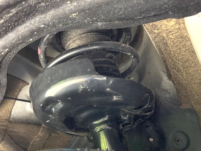 2025 Toyota Voxy 6AA-ZWR95W (UW-6a19055787c6f)[12]