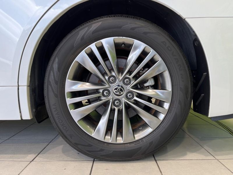 2023 Toyota Alphard Hybrid 6AA-AAHH40W (UW-6a1a540db9710)[13]