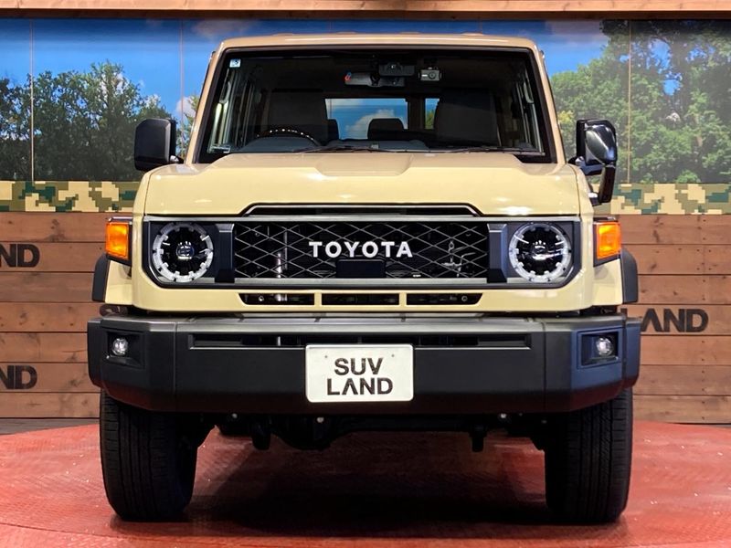 2025 Toyota Land Cruiser 70 3DA-GDJ76W (UW-6a1a548963f4c)[14]