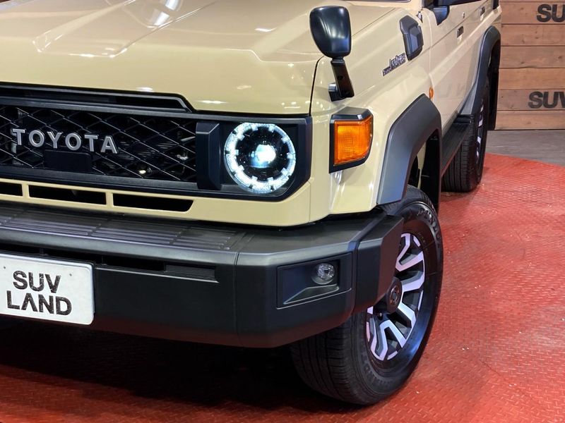 2025 Toyota Land Cruiser 70 3DA-GDJ76W (UW-6a1a548963f4c)[8]