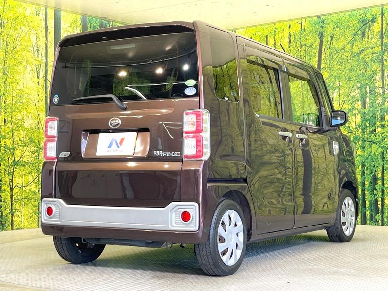 2015 Daihatsu Wake DBA-LA700S (UW-6a1a552dc1b1b)[16]