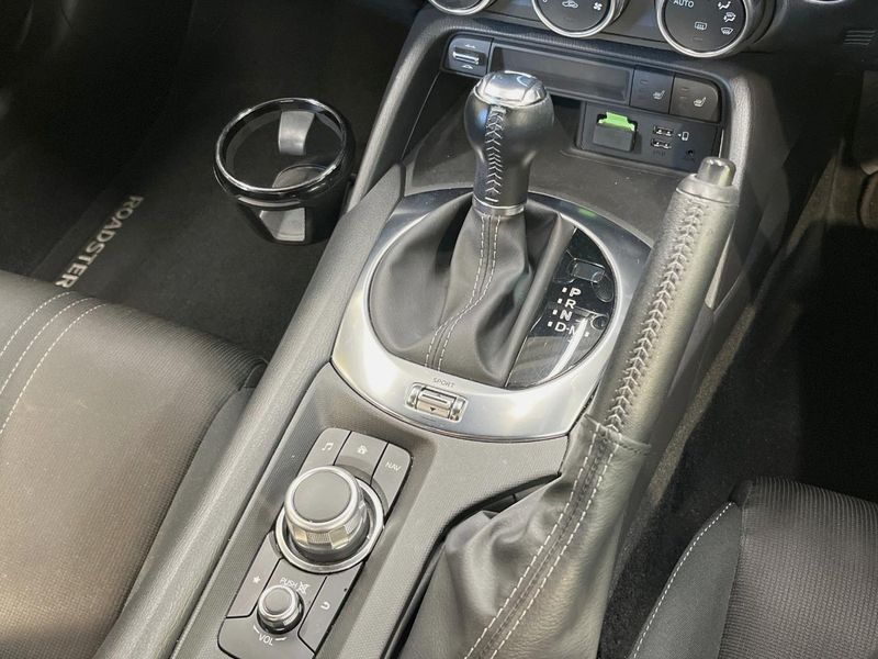 2021 Mazda Roadster RF 5BA-NDERC (UW-6a1a55af2a6da)[26]