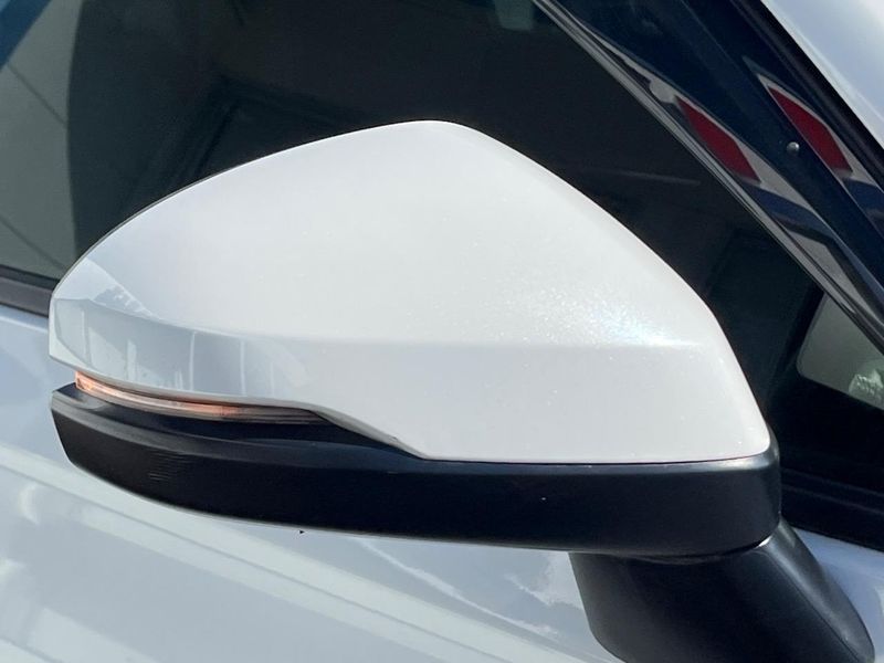 2024 Honda Vezel 6AA-RV5 (UW-6a1a55d398b4b)[9]
