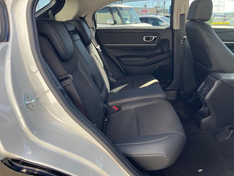 2024 Honda Vezel 6AA-RV5 (UW-6a1a55d398b4b)[18]
