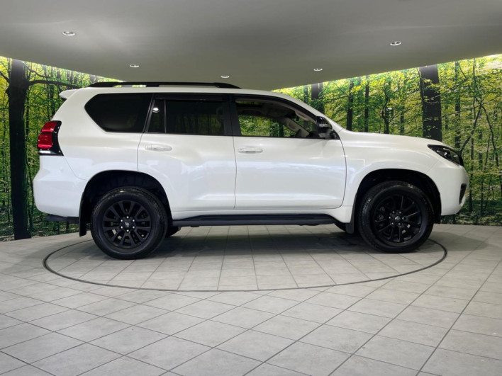 2023 Toyota Land Cruiser Prado 3BA-TRJ150W (UW-6a1a55e7e0e17)[8]