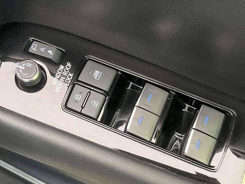 2022 Toyota Alphard 3BA-AGH30W (UW-6a1ba5866efd7)[20]