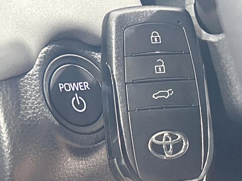 2026 Toyota RAV4 6AA-AXAN64 (UW-6a1ba5953fcc6)[6]