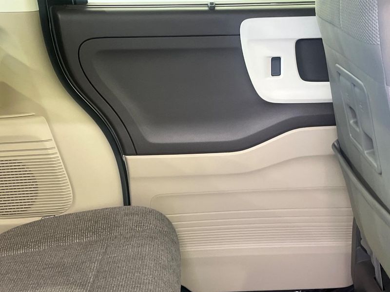 2017 Honda N-BOX DBA-JF3 (UW-6a1ba63a37d16)[26]