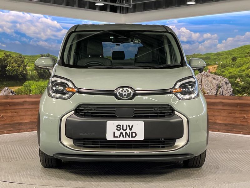 2023 Toyota Sienta 6AA-MXPL10G (UW-6a1ba6f932952)[17]