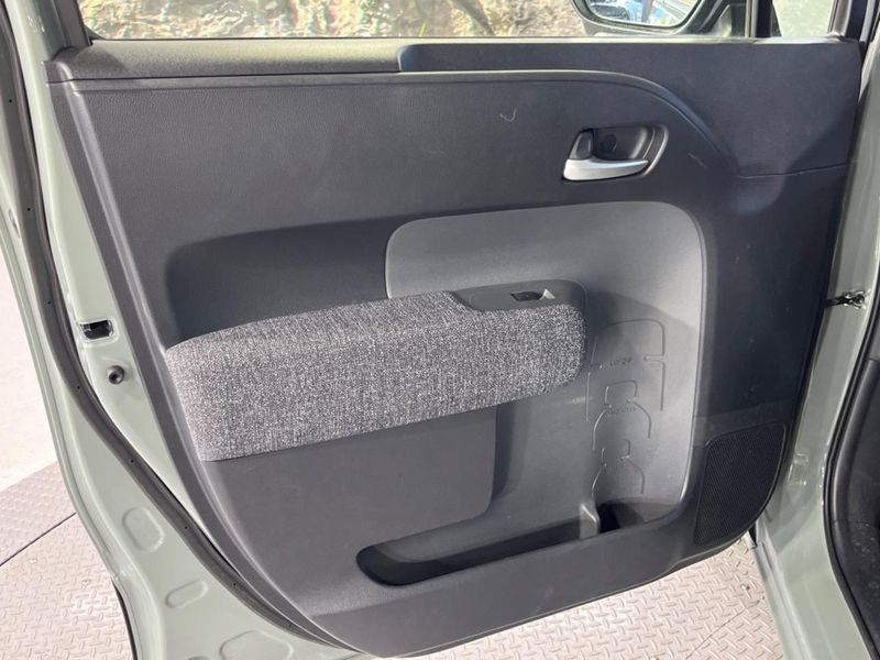 2023 Toyota Sienta 6AA-MXPL10G (UW-6a1ba6f932952)[28]