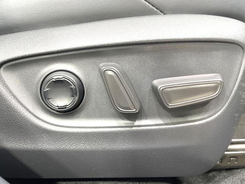2023 Toyota Harrier 6BA-MXUA80 (UW-6a1ba7044c642)[20]