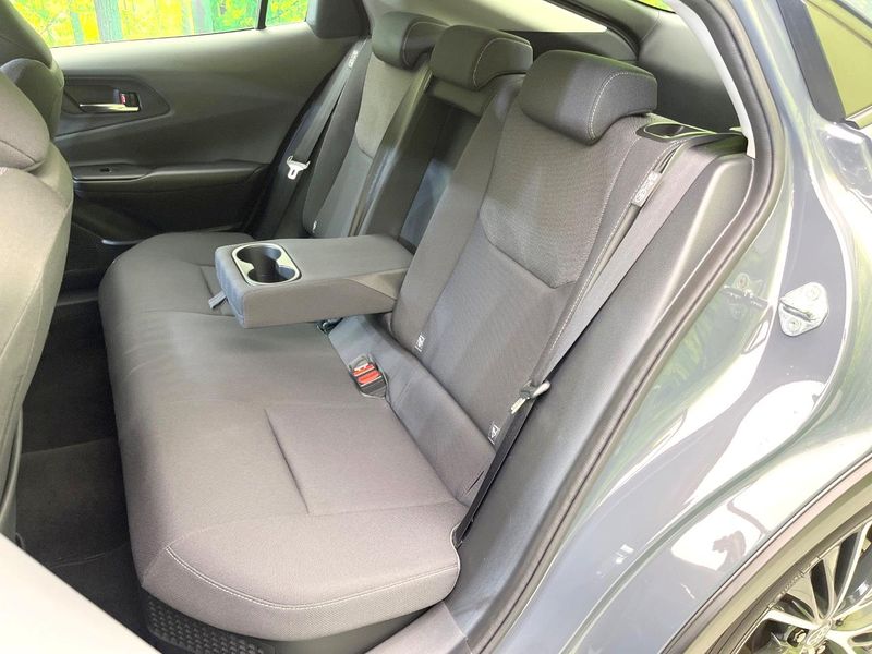 2025 Toyota Prius 6AA-MXWH60 (UW-6a1ba7096d510)[18]