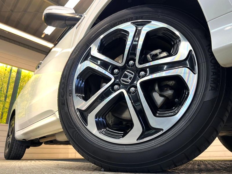 2015 Honda Vezel DAA-RU3 (UW-6a1ba734a5446)[24]