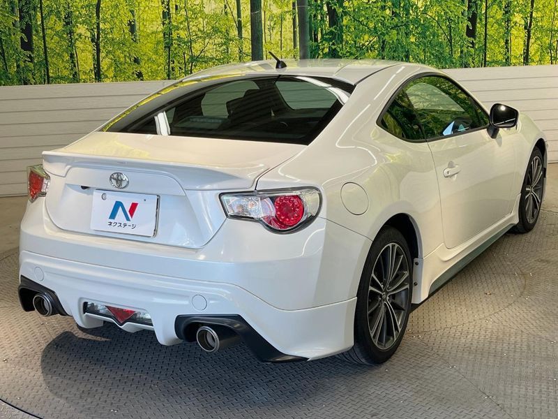 2012 Toyota 86 DBA-ZN6 (UW-6a1ba7707263c)[23]