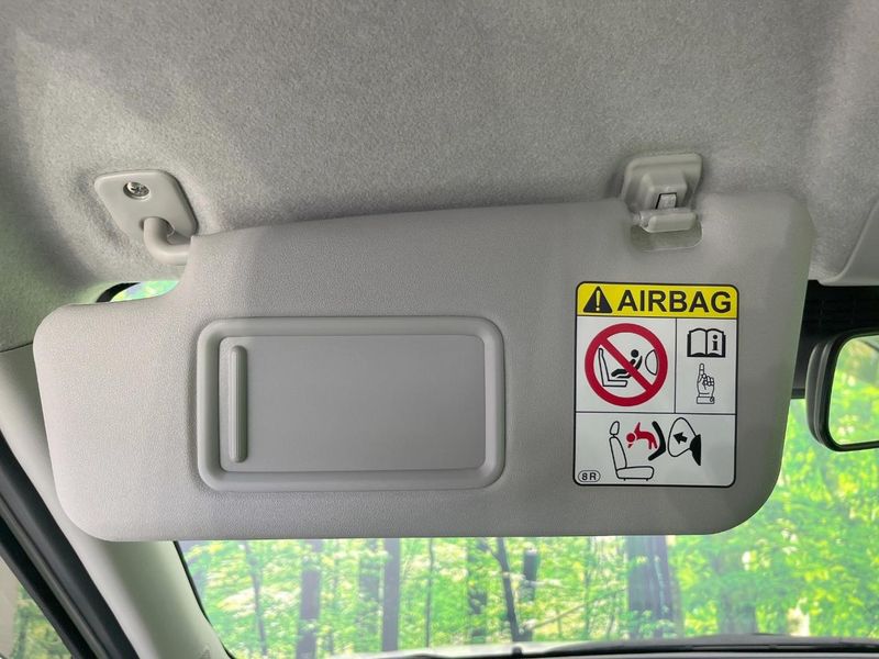 2016 Daihatsu Cast DBA-LA250S (UW-6a1e4972e84d1)[27]