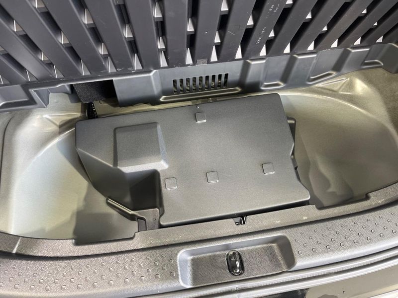 2023 Toyota Sienta 6AA-MXPL10G (UW-6a1e49f0909ff)[27]