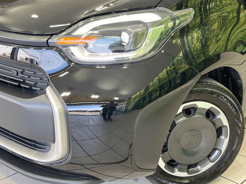 2023 Toyota Sienta 6AA-MXPL10G (UW-6a1e49f0909ff)[12]