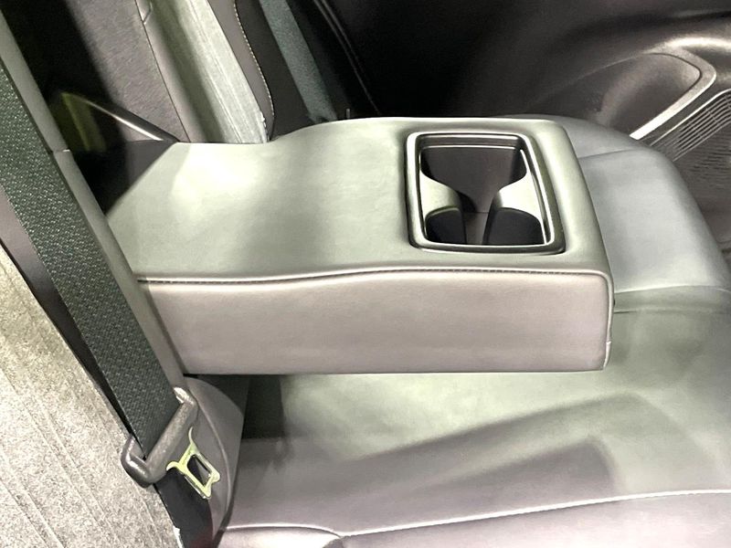 2021 Toyota Harrier 6BA-MXUA80 (UW-6a1e49f486f91)[19]