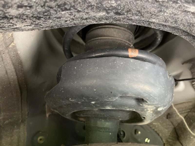 2023 Toyota Voxy 6BA-MZRA90W (UW-6a1e4a03d8b0d)[7]