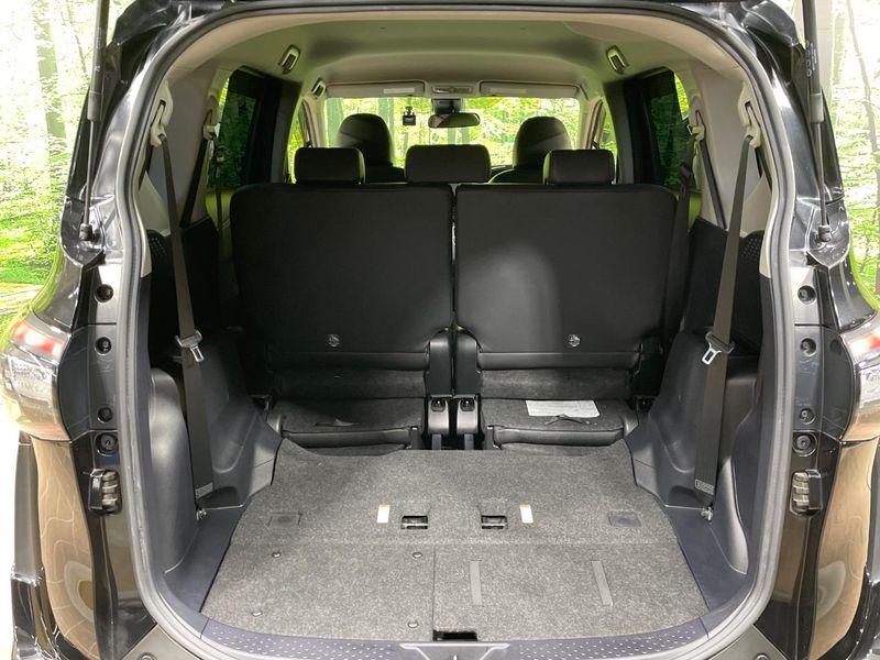 2018 Toyota Sienta DAA-NHP170G (UW-6a1e4a1661e95)[26]
