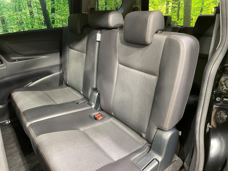 2018 Toyota Sienta DAA-NHP170G (UW-6a1e4a1661e95)[13]