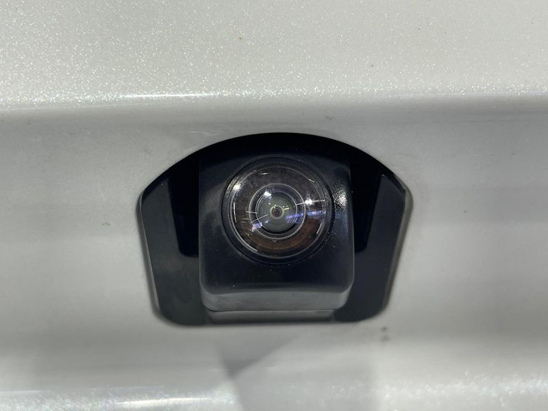 2021 Honda Vezel 6AA-RV5 (UW-6a1e4a307ceaf)[25]