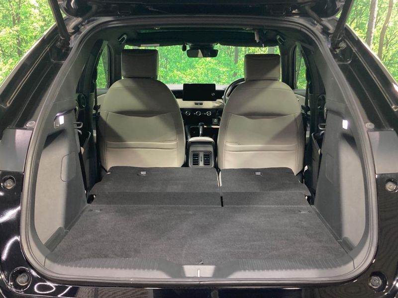 2021 Honda Vezel 6AA-RV5 (UW-6a1e4a31732e2)[14]