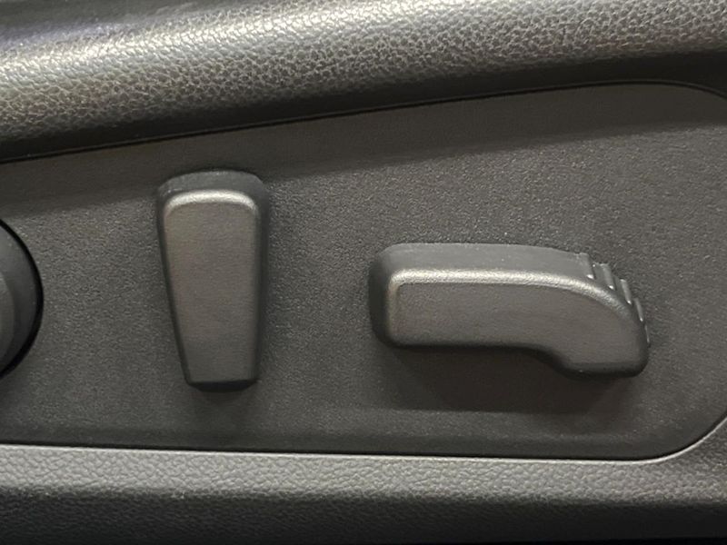 2025 Subaru Forester 5AA-SLG (UW-6a1e4a48e931e)[24]