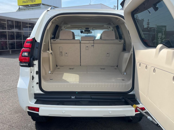 2023 Toyota Land Cruiser Prado 3BA-TRJ150W (UW-6a1e4a5075c77)[25]