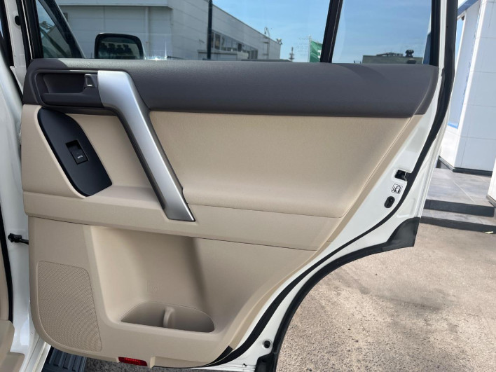 2023 Toyota Land Cruiser Prado 3BA-TRJ150W (UW-6a1e4a5075c77)[22]