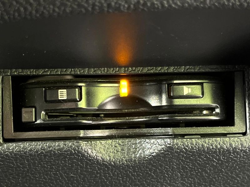 2019 Toyota Prius DAA-ZVW55 (UW-6a1e4aa0130b4)[24]