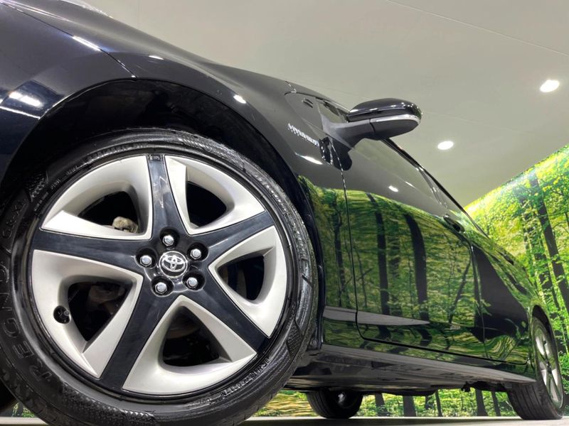 2019 Toyota Prius DAA-ZVW55 (UW-6a1e4aa0130b4)[11]
