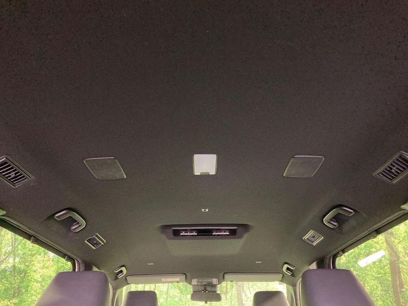 2023 Toyota Noah 6AA-ZWR90W (UW-6a1e4aac0b189)[9]
