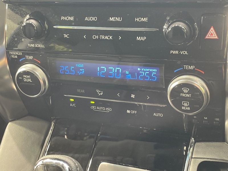 2022 Toyota Alphard 3BA-AGH30W (UW-6a1f9a0905e7d)[14]
