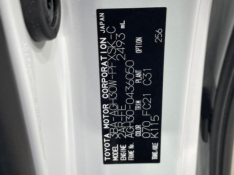 2022 Toyota Alphard 3BA-AGH30W (UW-6a1f9a0905e7d)[1]