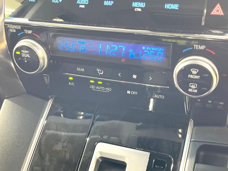 2019 Toyota Vellfire DBA-AGH35W (UW-6a1f9a0bd03fd)[26]