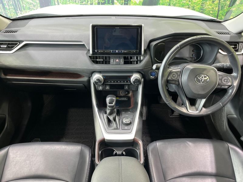 2020 Toyota RAV4 6AA-AXAH54 (UW-6a1f9a16d07d5)[26]
