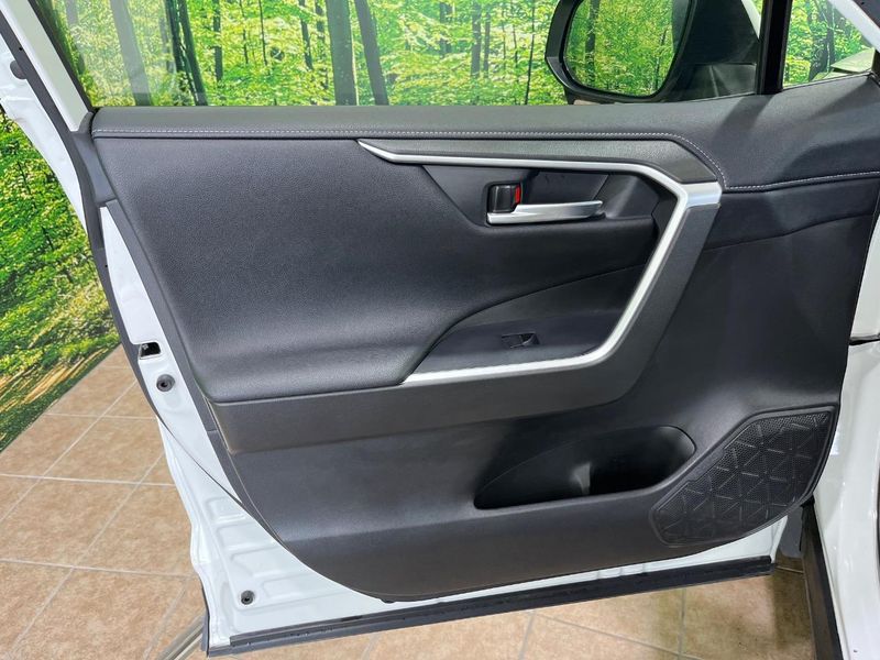 2020 Toyota RAV4 6AA-AXAH54 (UW-6a1f9a16d07d5)[23]