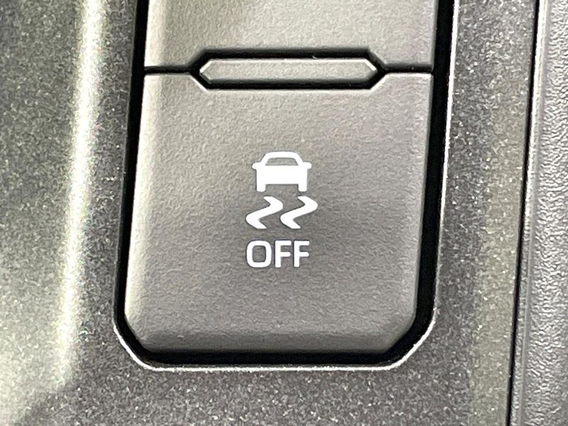 2026 Toyota RAV4 6AA-AXAN64 (UW-6a1f9a1d45698)[23]