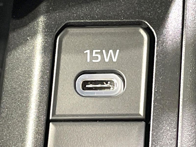 2026 Toyota RAV4 6AA-AXAN64 (UW-6a1f9a1d45698)[21]
