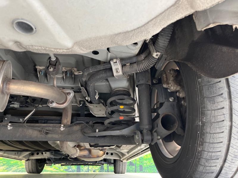 2017 Nissan Serena DAA-GFC27 (UW-6a1f9a782976d)[15]