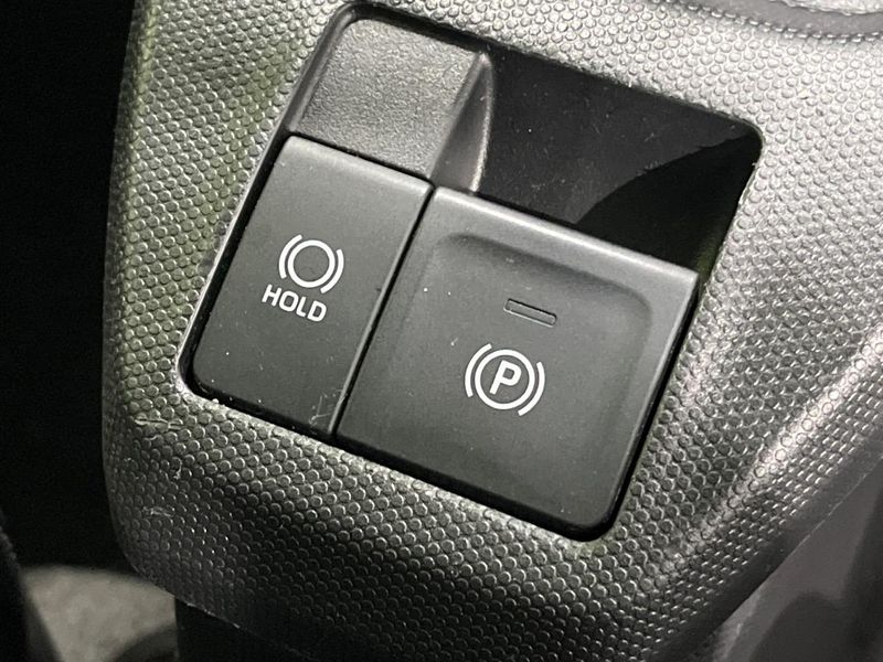2022 Daihatsu Taft 5BA-LA900S (UW-6a1f9b14dddf0)[21]