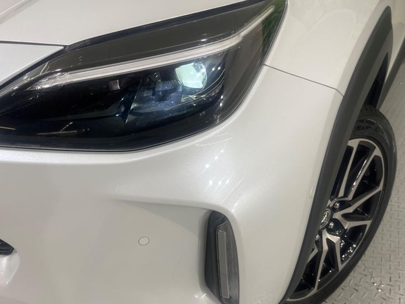 2023 Toyota Yaris Cross 6AA-MXPJ10 (UW-6a1f9b695c187)[8]