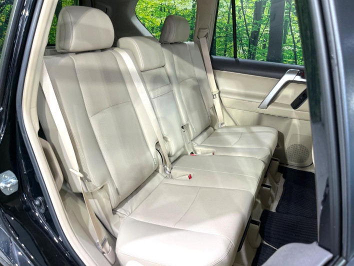 2022 Toyota Land Cruiser Prado 3BA-TRJ150W (UW-6a1f9bcb22beb)[8]