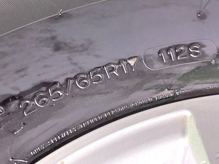 2022 Toyota Land Cruiser Prado 3BA-TRJ150W (UW-6a1f9bcb22beb)[16]