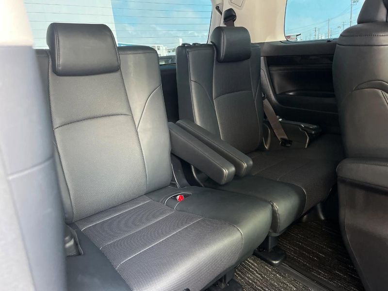2019 Toyota Vellfire DBA-AGH30W (UW-6a20eb9fdac41)[22]