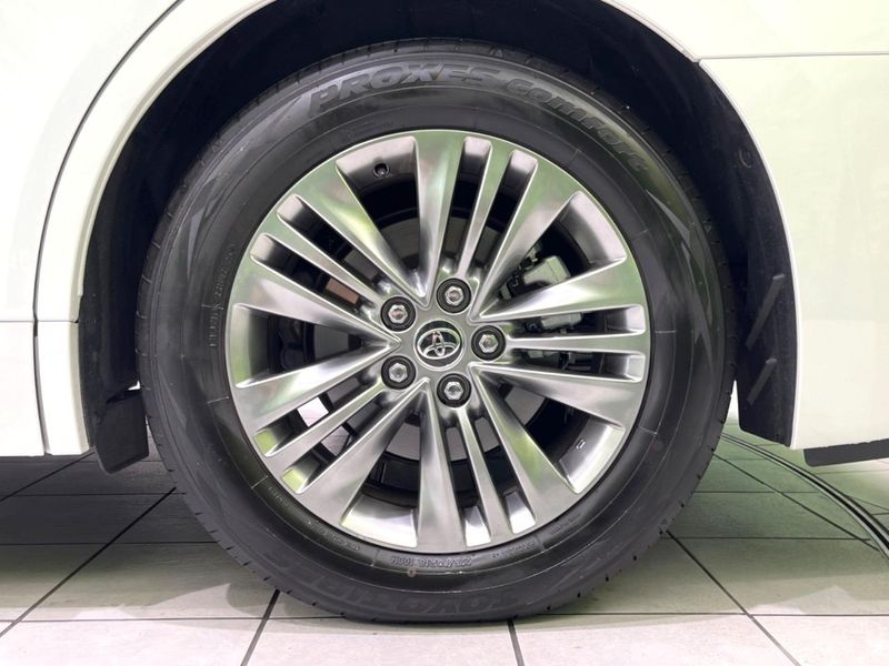2025 Toyota Alphard 3BA-AGH40W (UW-6a20ebab1e5ab)[22]