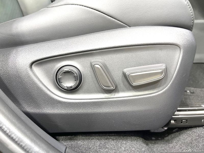 2024 Toyota Harrier Hybrid 6AA-AXUH80 (UW-6a20ebbb7a806)[27]