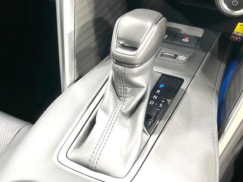 2024 Toyota Harrier Hybrid 6AA-AXUH80 (UW-6a20ebbb7a806)[8]
